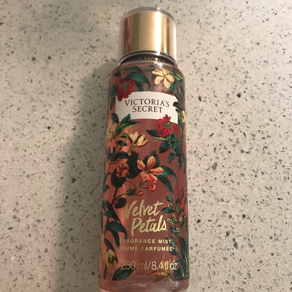 Victoria’s Secret Velvet Petals | flowers
